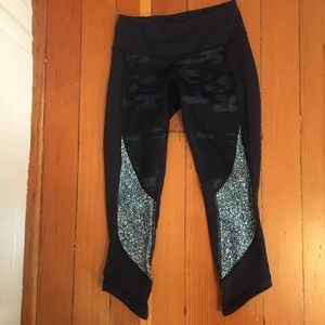 Lululemon size 2